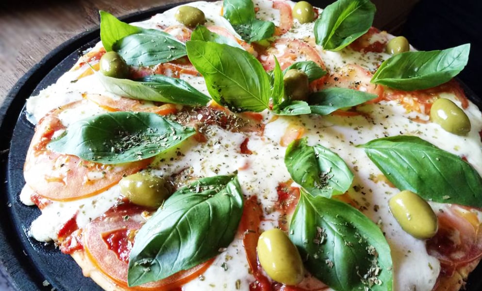 Deliciosa Pizza Capresse