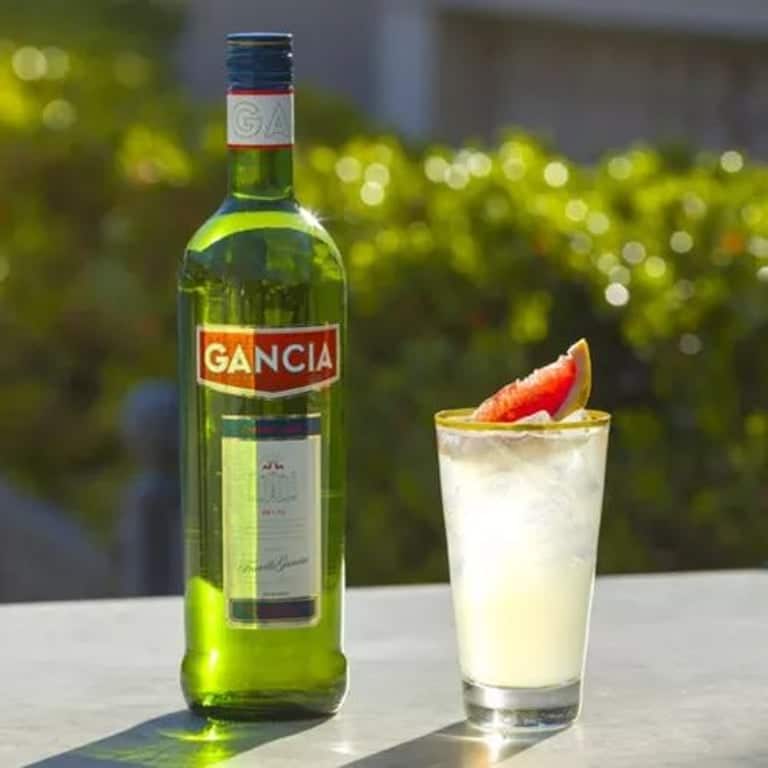 Gancia con Limón
